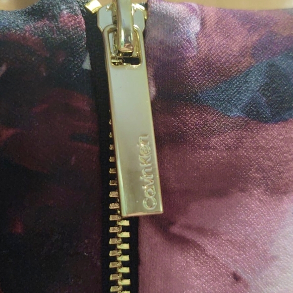 Calvin Klein sleeveless floral formal gown - Picture 4 of 5